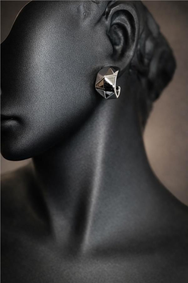 Daphe Geometrik Formlu Silver Mini Küpe